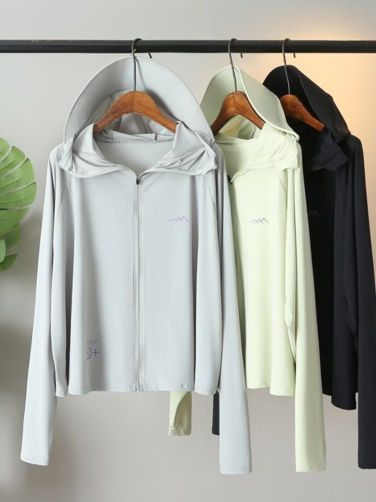 Summer Rays Clothing - ملابس واقية من الشمس من الحرير