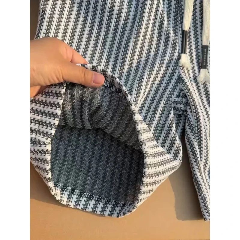 بنطلون قطني فضفاض مخطط للرجال  - مراجعة Summer Clothing Outlet وسعره