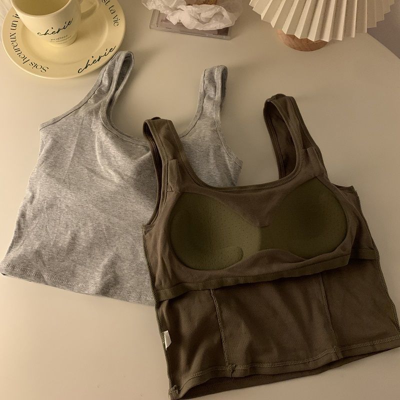 المرأة تانك الأعلى مع المدمج ف - مراجعة Summer Zara وسعره