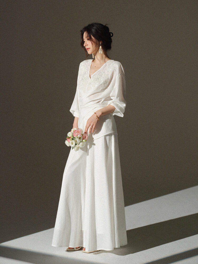 طقم بلوزة مطرزة بياقة على شكل  - مراجعة Palazzo Pant Wide وسعره